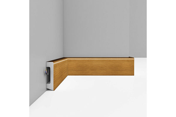 Плинтус DECOMASTER D234-73